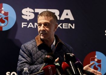 Trabzonspor Başkanı Ahmet Ağaoğlu: Kırmızı kart kararı bence doğruydu