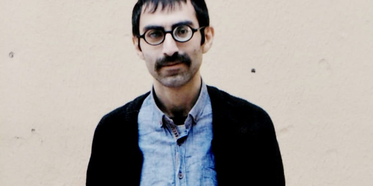 Tutuklu gazeteci Devrim Ayık ölümün kıyısında; gözünü kaybetti, bağırsakları çürüyor