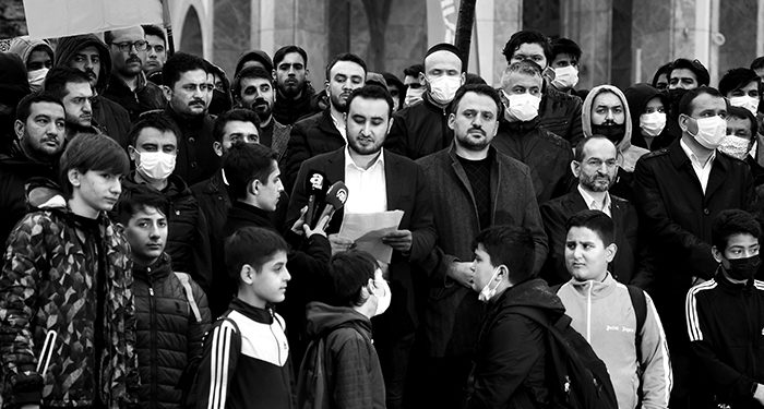 TÜGVA’nın camide eylem yapmasından daha doğal ne var