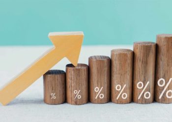 Türkiye indirimi tartışırken, dünyada faiz artışı fırtınası yaşanıyor