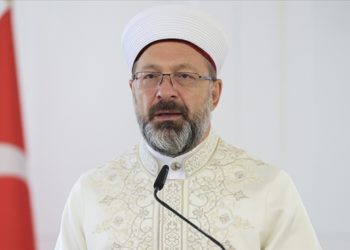 Türkiye'de bu da oldu: Diyanet'in 'alkollü içecek' gideri ortaya çıktı