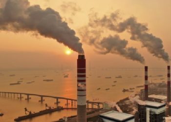 Türkiye'nin de aralarında bulunduğu OECD ülkeleri, kömürle çalışan termik santrallere verilen kredi desteğine son veriyor