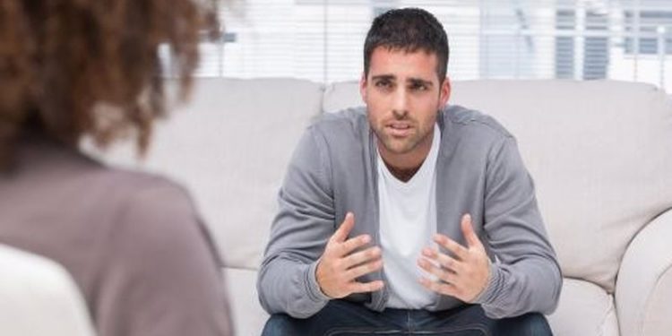 Türkiye’de kekeme olmak: Ne dediğimi tahmin etmeyin, dinleyin