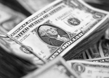 Unicredit’ten çift haneli dolar/TL tahmini