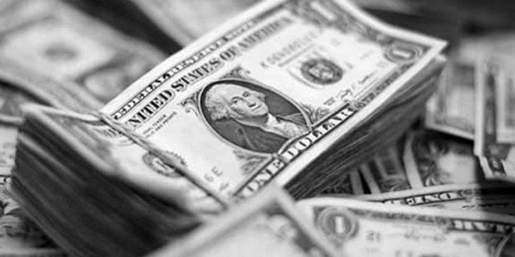 Unicredit’ten çift haneli dolar/TL tahmini