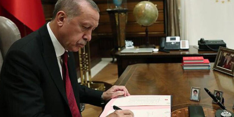 Valilik ve emniyet müdürlüklerine ilişkin atama karaları Resmî Gazete'de