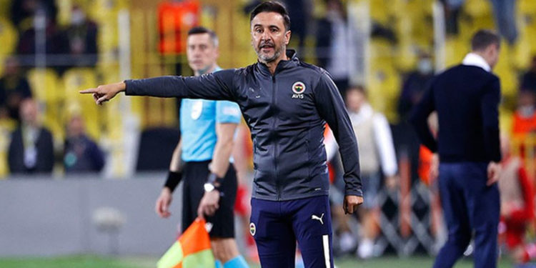 Vitor Pereira: Bu kulüpte UEFA Avrupa Ligi'ni kazanacağımızı düşünen mi var?