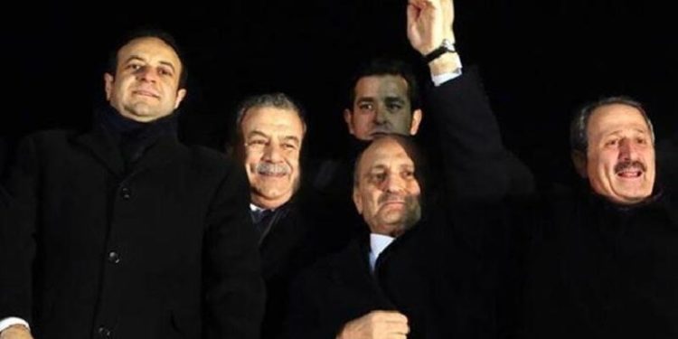 Yargıdan, eski Bakan Bayraktar'ın 'dosyamda ne varsa doğrudur' itiraflarına yıldırım hızıyla takipsizlik