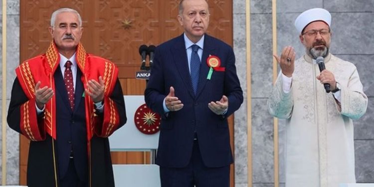 Yargıtay üyesi: Yargı iki tarikatın kontrolünde, Cumhurbaşkanlığı ve Adalet Bakanlığı da biliyor