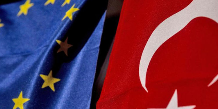 Yunanistan Göç Bakanı: AB Türkiye'ye vize serbestisi sözünü tutmalı