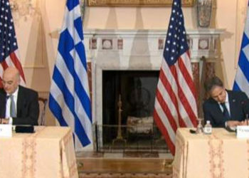 Yunanistan ve ABD mevcut ortak savunma anlaşmasını genişleten ve uzatan yeni bir anlaşma imzaladı