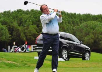 Yıldırım Demirören, Türkiye Golf Federasyonu başkanlığına aday oldu