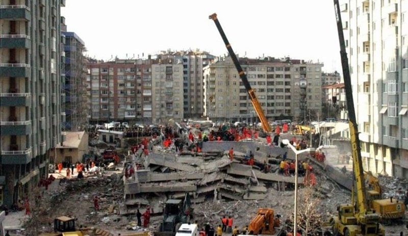 Zümrüt Apartmanı faciasında 132 saat sonra kurtarılmıştı, balkondan düşerek hayatını kaybetti