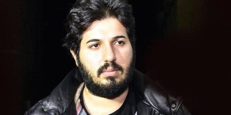 Zarrab'ın yeri ortaya açıktı: Yeni kız arkadaşıyla birlikte milyon dolarlık bir malikanede yaşıyor