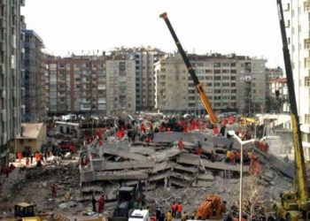 Zümrüt Apartmanı faciasında 132 saat sonra kurtarılmıştı, balkondan düşerek hayatını kaybetti