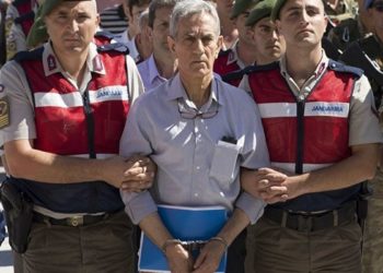 Akın Öztürk: Keşke ölseydim, yapılan işkenceleri ifade etmeye utanıyorum