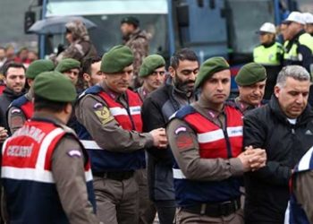 15 Temmuz işkenceleri: Erler, albayın üzerine işemiş!