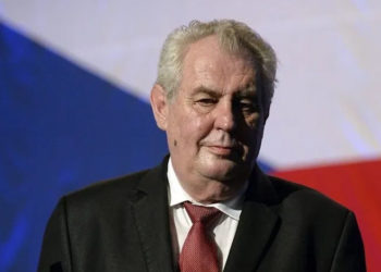 Çekya Senatosu Başkanı: Devlet Başkanı Zeman'ın yetkileri sağlık sebebiyle Başbakan ve Meclis Başkanı'na devredilecek