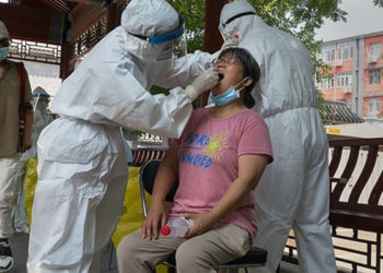 Çin’de Delta varyantı taşıyan yerel Kovid-19 vakalarının yayılması endişe yaratıyor