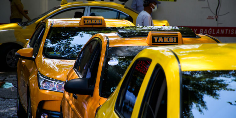 İBB Sözcüsü Ongun: Taksi sorununu çözmeye kararlıyız