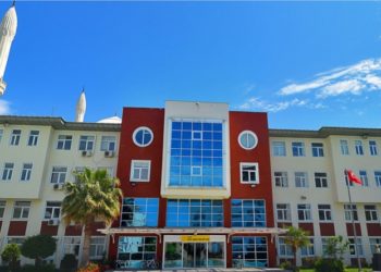 İBB’nin milyonları Kartal Anadolu İmam Hatip Lisesi’ne harcanmış!