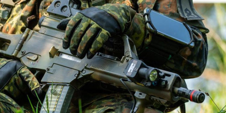 İki eski Alman askerine terör örgütü kurmaya teşebbüs suçlaması