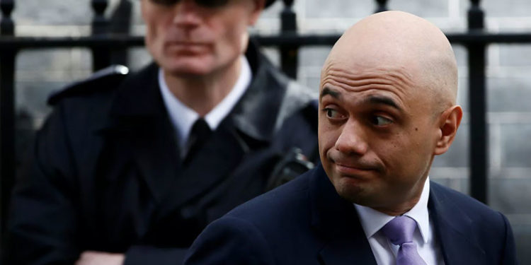 İngiliz Bakan Javid: Aşı olmayan kendine başka iş baksın