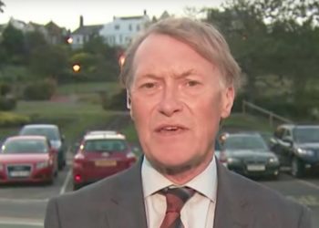 İngiltere'de Muhafazakar Parti Milletvekili Amess bı&ccedil;aklı saldırıya uğradı