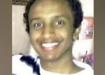 İngiltere'de milletvekili David Amess'i öldürmekle suçlanan Ali Harbi Ali mahkemeye sevk edildi