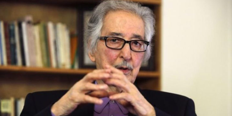 "İslam Devrimi"nin ardından İran'ın ilk cumhurbaşkanı olup, sonra Fransa'ya kaçan Hasan Beni Sadr öldü