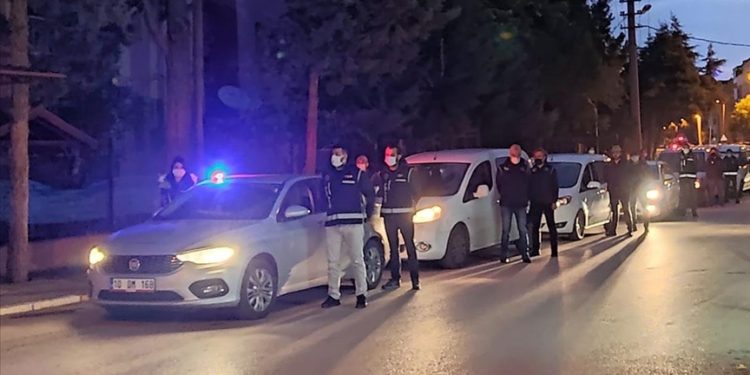 İzmir ve Ankara’dan sonra Balıkesir: Asker, polis, sivil… 46 gözaltı kararı daha