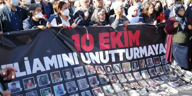 ‘Ankara Gar Katliamı’ anmasına, polisten sert müdahale; 22 gözaltı