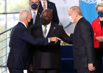 ‘Biden’la Roma’da görüşecek olan Erdoğan Glasgow’a gitmiyor’