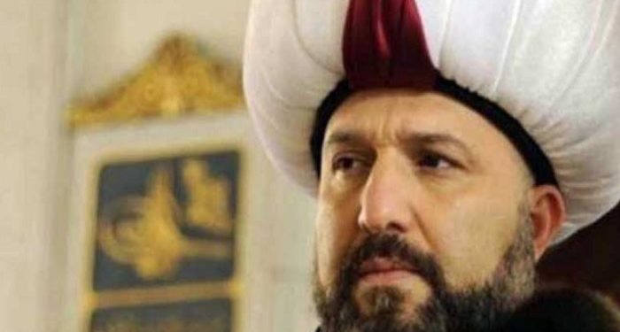 ‘Dolar 1.5 TL olacak’ dediği paylaşımını silen Osmanoğlu: ‘Heklendim’