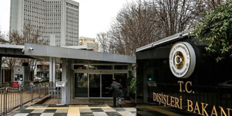 ‘Kavala çağrısı’ sebebiyle 10 ülkenin büyükelçileri Dışişleri’ne çağrıldı