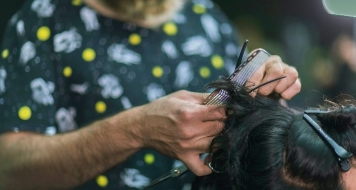 ‘Şeyhim bir bardak suyla gelip kurtaracak’