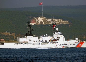 ABD sahil koruma botları, Ukrayna donanmasına destek vermek için Çanakkale Boğazı’ndan geçti