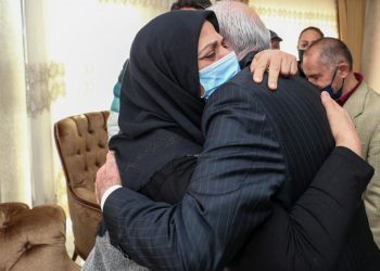 Kemal Kılıçdaroğlu, Başak Cengiz’in ailesine başsağlığı ziyaretinde bulundu