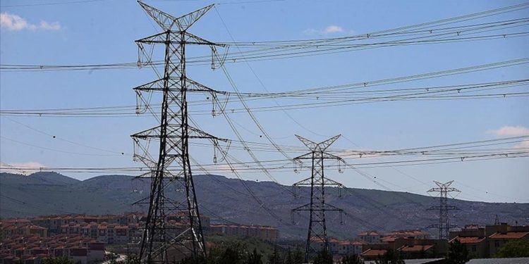 Elektrik ve doğal gaz faturasının ne kadarı vergiye gidiyor? Türkiye ve Avrupa’da durum ne?