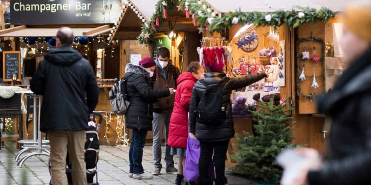 Avusturya, Covid-19 aşısını herkese zorunlu kıldı