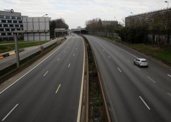 AB’de azami sürat sınırını aşan otomobiller otomatik olarak yavaşlatılacak