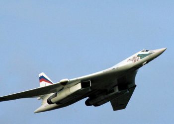 Lukaşenko: Göçmen krizini aşmak için Rus nükleer bombardıman uçaklarına ihtiyacımız var