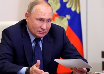 Rusya lideri Putin’den Batı’ya ‘kırmızı çizgilerimizi hafife almayın’ uyarısı