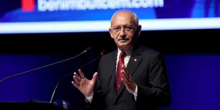Kılıçdaroğlu, iktidara gelmeleri halinde kadınlara yönelik hayata geçirecekleri vaatleri açıkladı