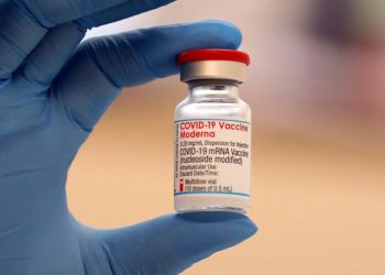 Moderna, Omicron varyantı için ‘takviye doz’ aşı geliştirecek