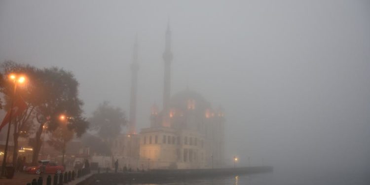 İstanbul Sabiha Gökçen Havalimanı’nda uçuşlara sis engeli | Canlı blog