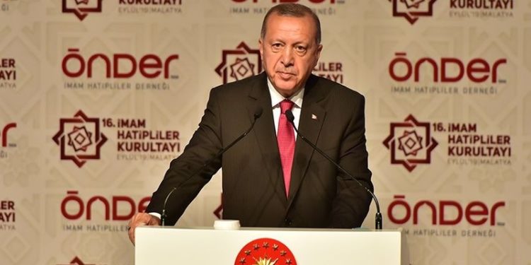 15 Temmuz sonrası el konulan binalar bedelsiz yandaşlara veriliyor