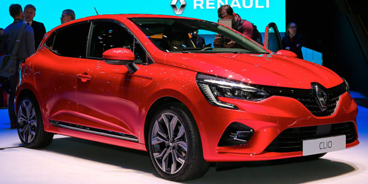 2. el araç satışında kur fırsatçılığı; 1 yaşında Clio 485 bin TL!