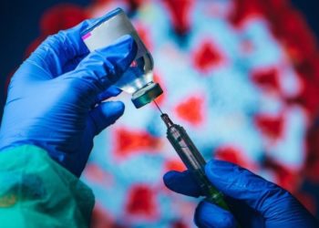 ABD'de 100'den fazla çalışanı olan işletmelere getirilen aşı zorunluluğu yargıya takıldı