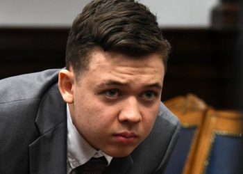 ABD'yi ikiye bölen davada aklanan Kyle Rittenhouse, Fox News'a konuştu: Olayın ırkla bir ilgisi yoktu